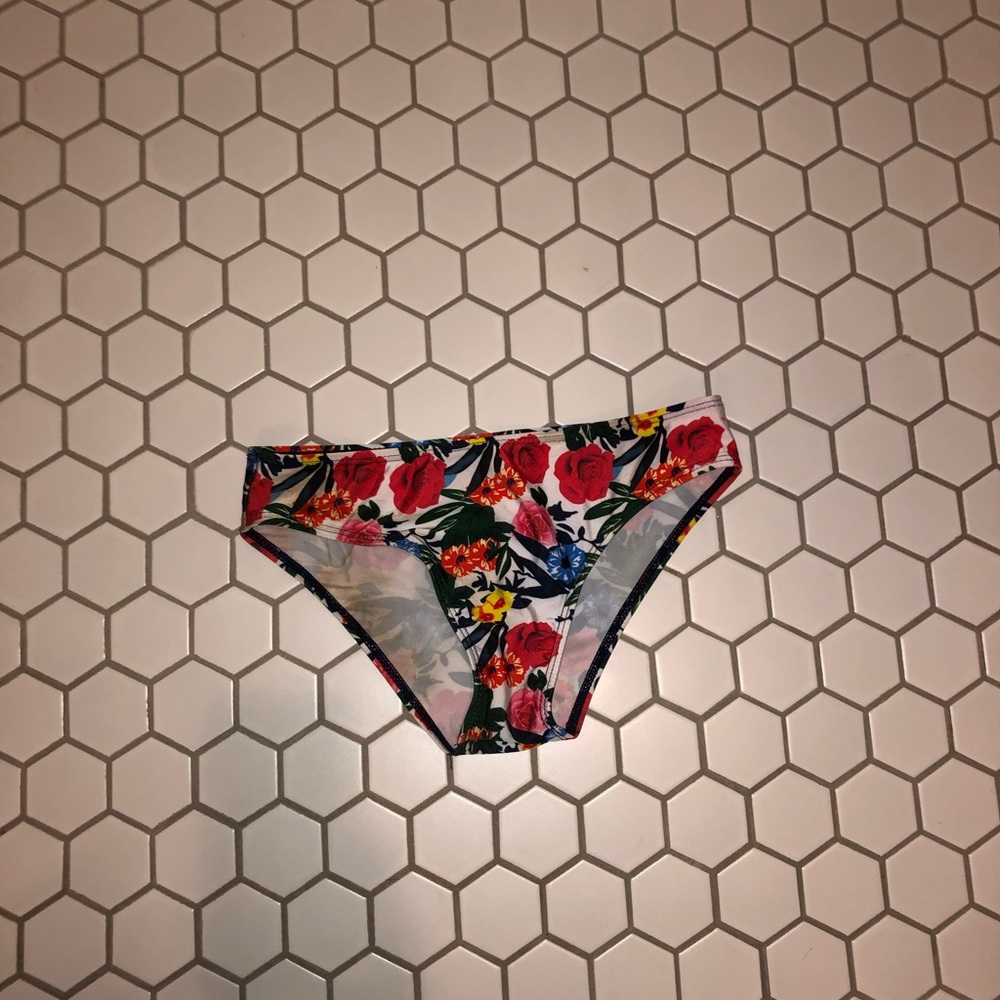 Floral bikini bottoms